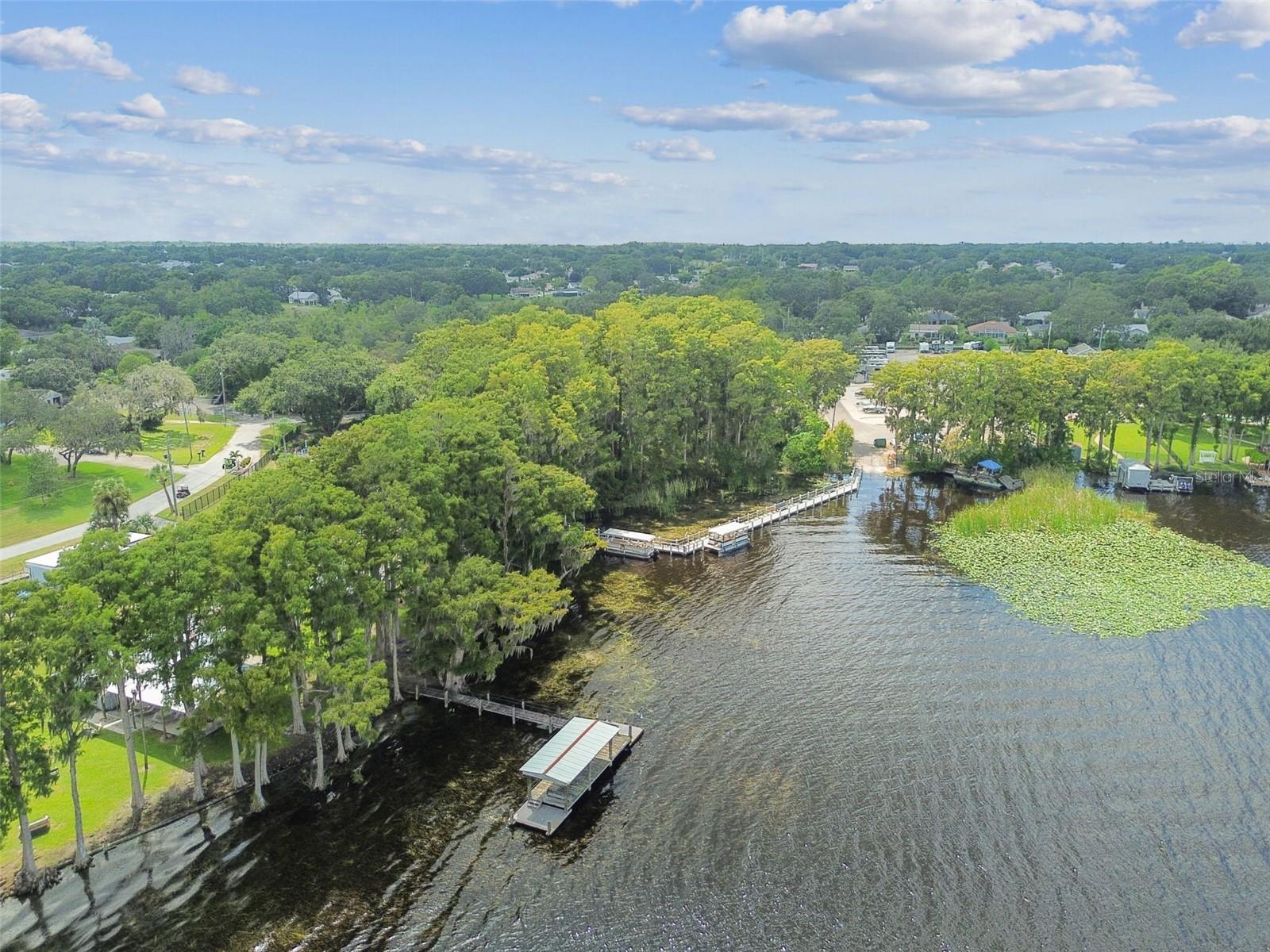 Image 87 of 99 For 2834 Thistle Court E