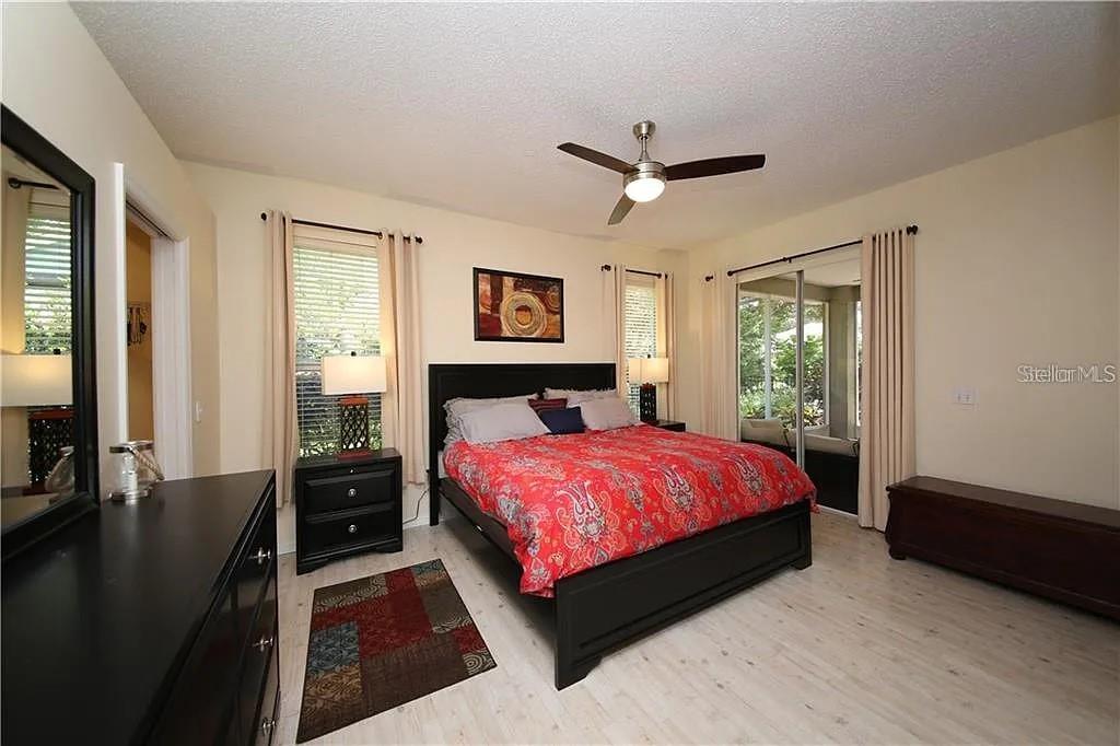 Image 14 of 29 For 5324 Cottonwood Tree Cir