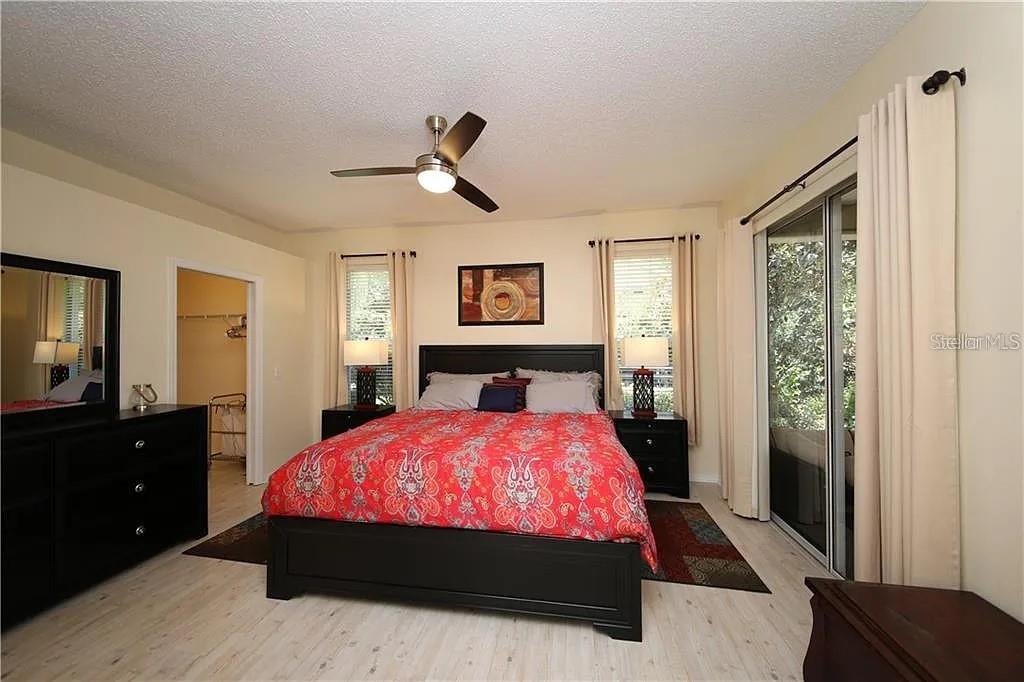 Image 5 of 29 For 5324 Cottonwood Tree Cir