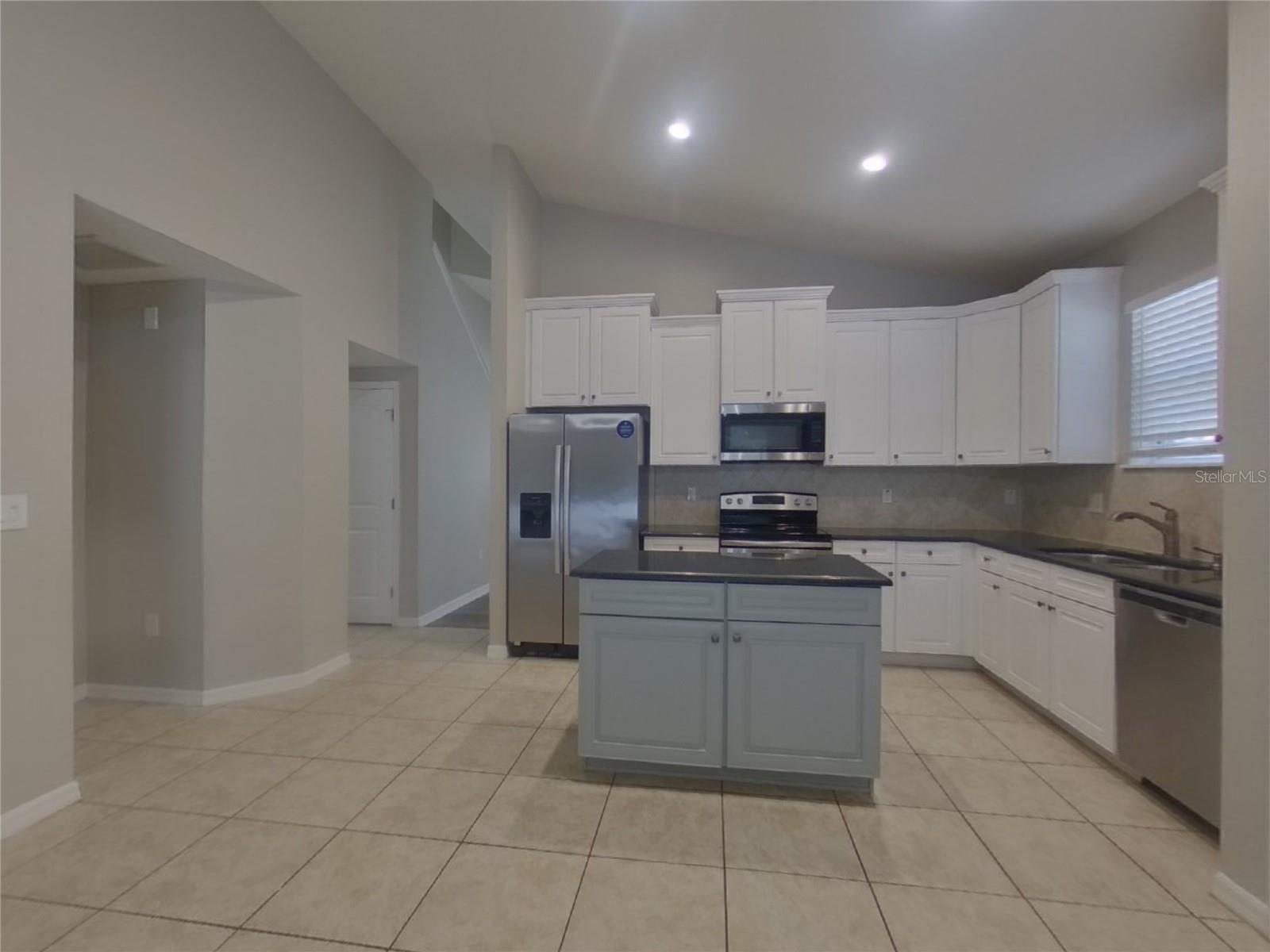Image 5 of 19 For 11712 Colony Lakes Boulevard