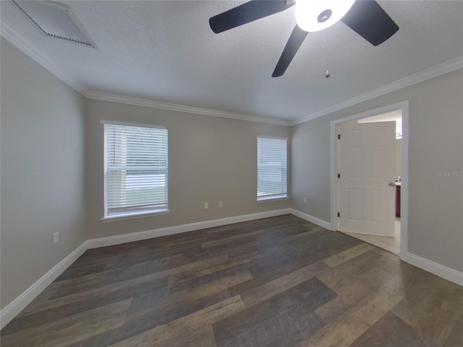 Image 6 of 19 For 11712 Colony Lakes Boulevard