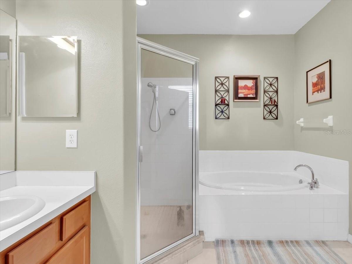 Image 37 of 49 For 11418 Callaway Pond Drive