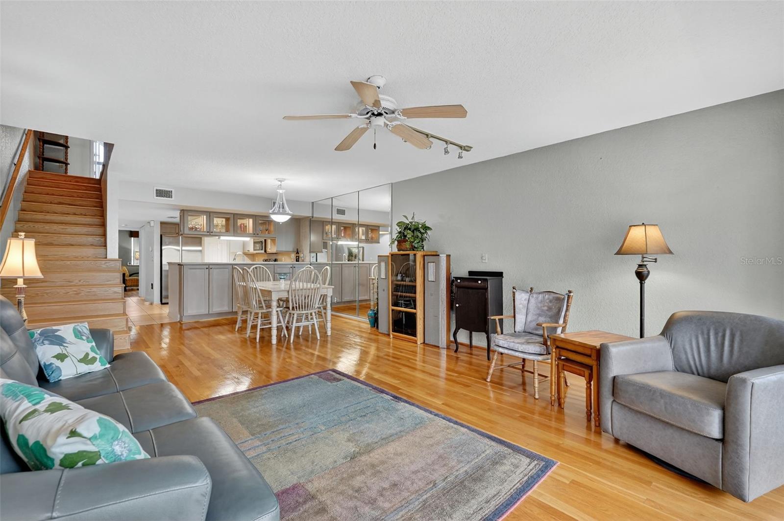 Image 11 of 43 For 14879 Seminole Trail