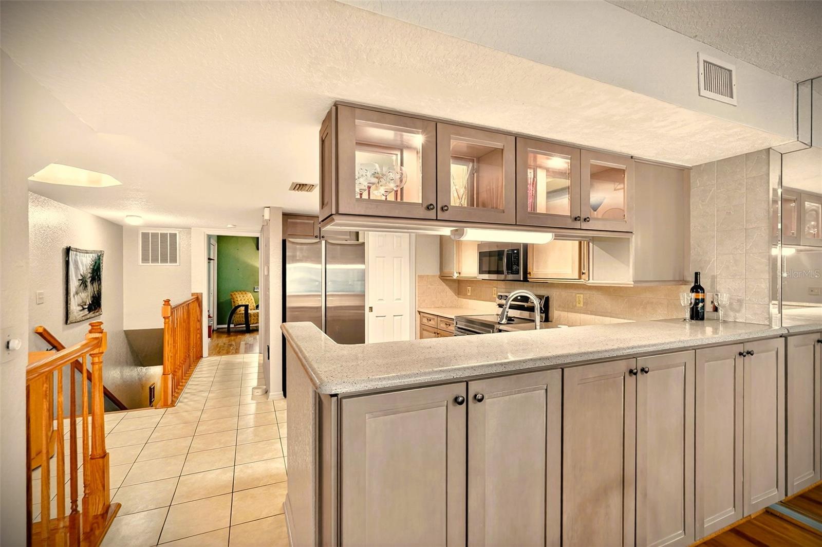 Image 9 of 43 For 14879 Seminole Trail