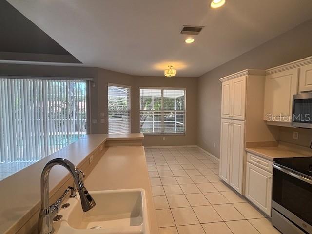 Image 4 of 21 For 336 Brookside Court