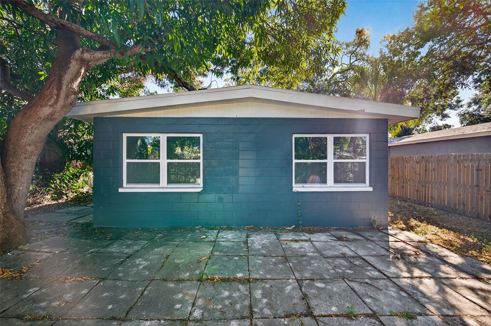 Image 39 of 41 For 2245 17th Avenue S