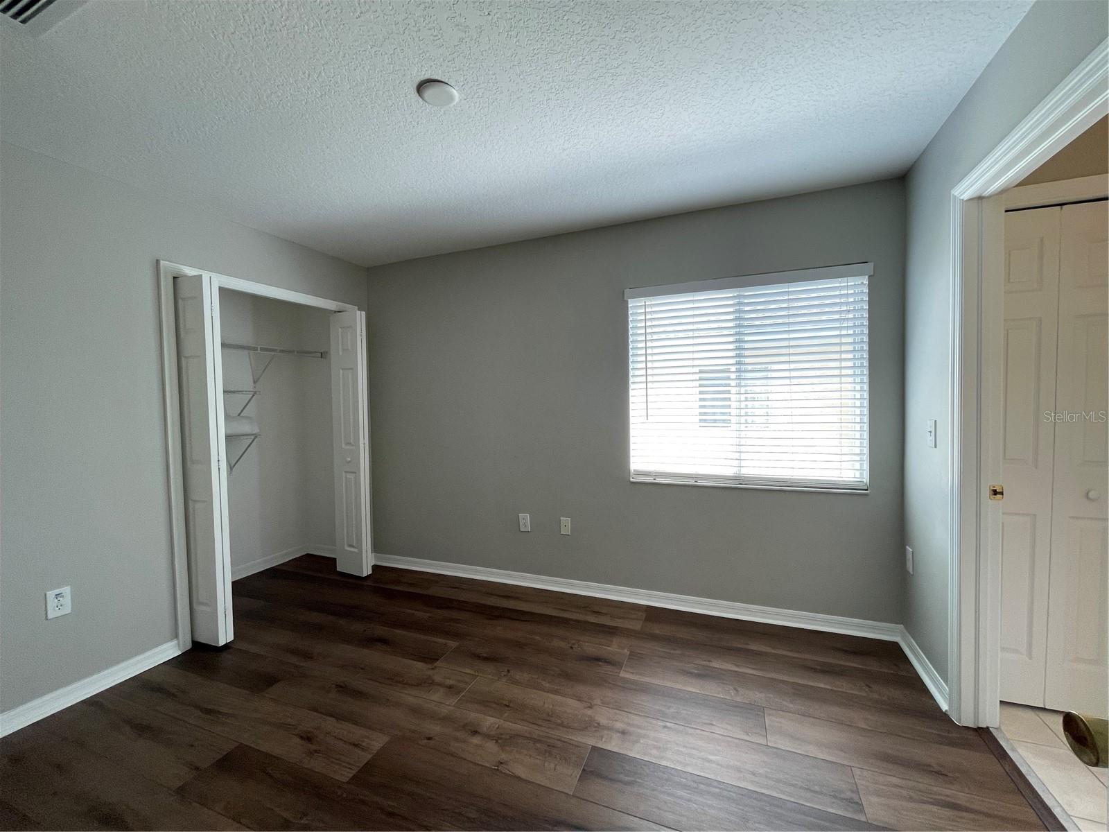 Listing photo id 9 for 20438 Needletree Drive