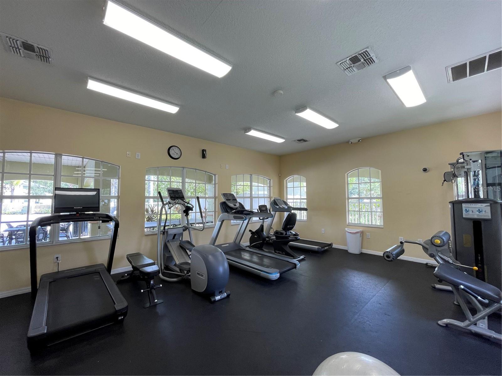 Listing photo id 27 for 20438 Needletree Drive
