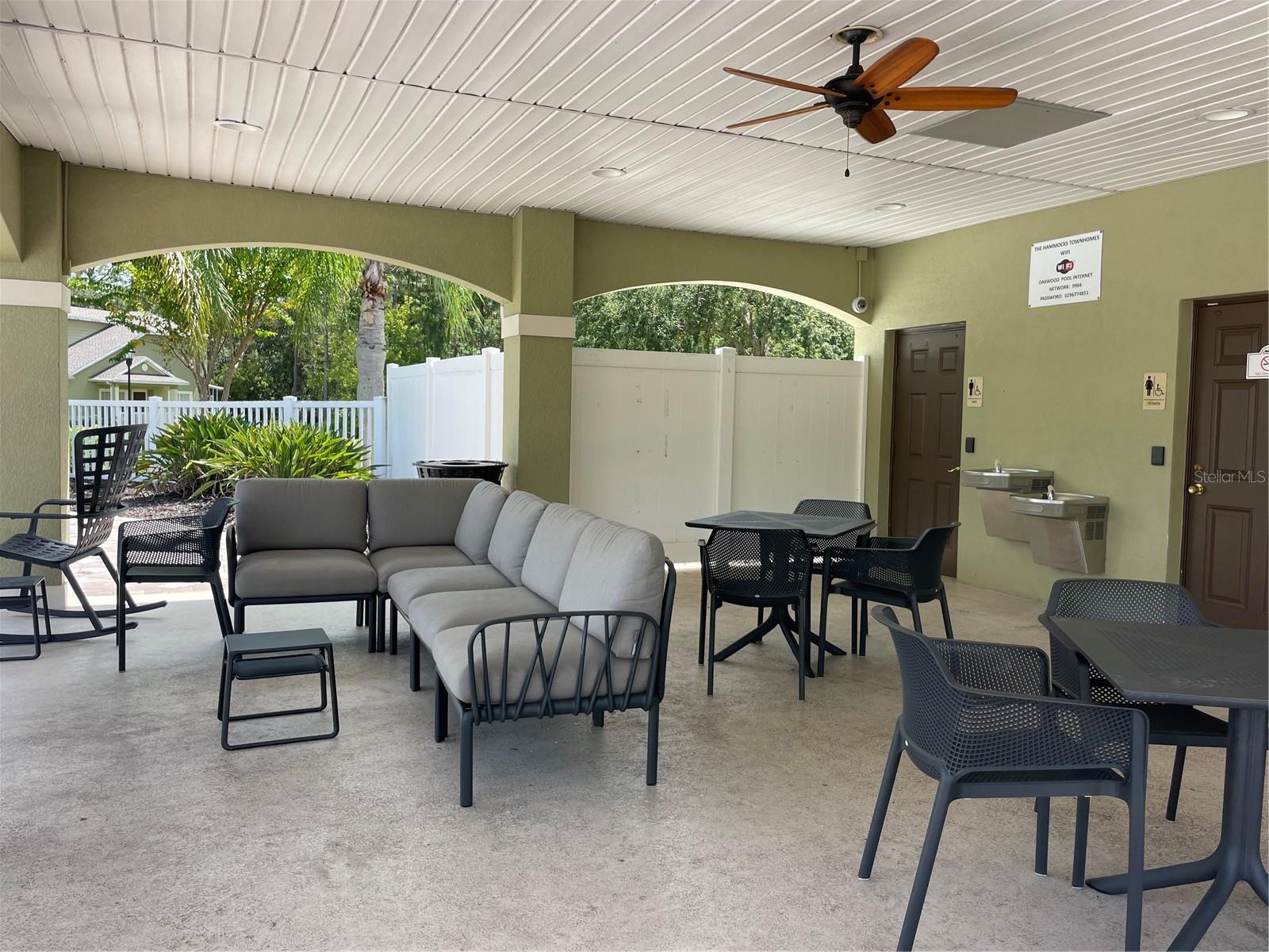 Listing photo id 28 for 20438 Needletree Drive