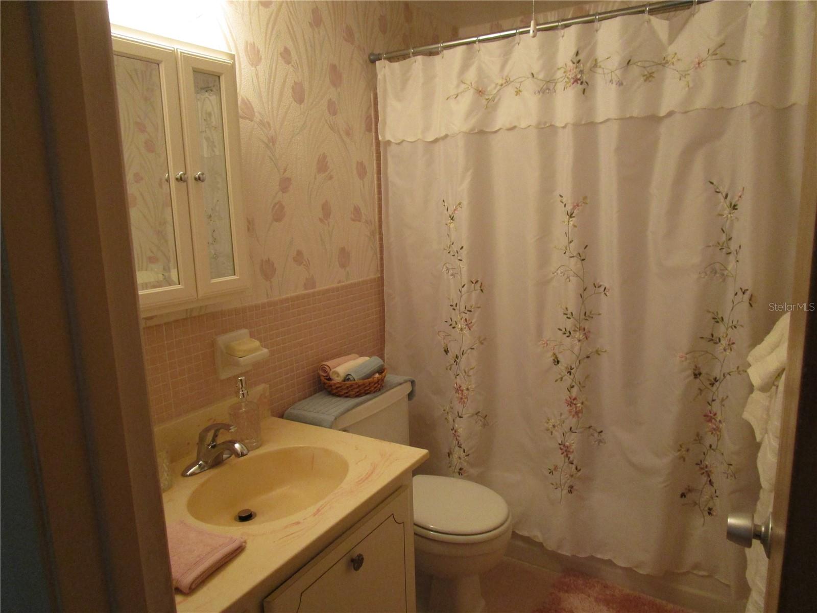 Image 26 of 58 For 6055 21st Street N 10