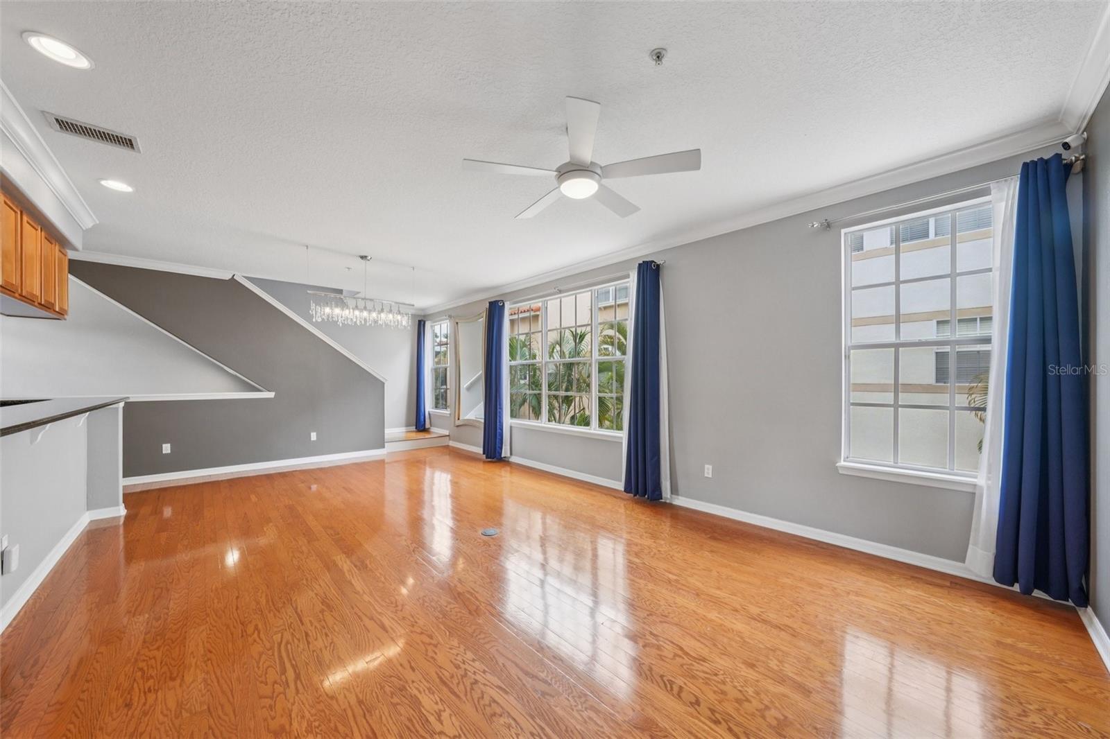 Image 10 of 30 For 509 Matanzas Avenue 6