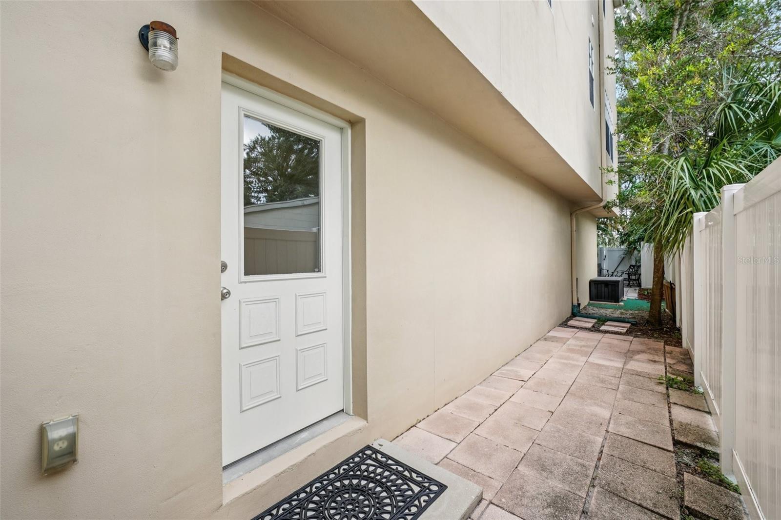 Image 26 of 30 For 509 Matanzas Avenue 6