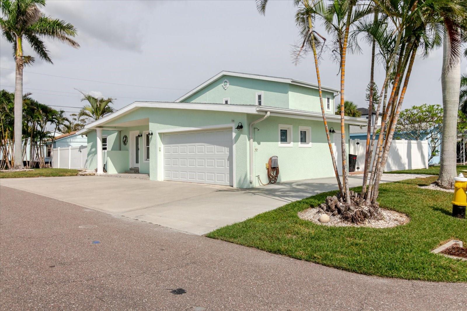 Image 4 of 53 For 203 163rd Avenue