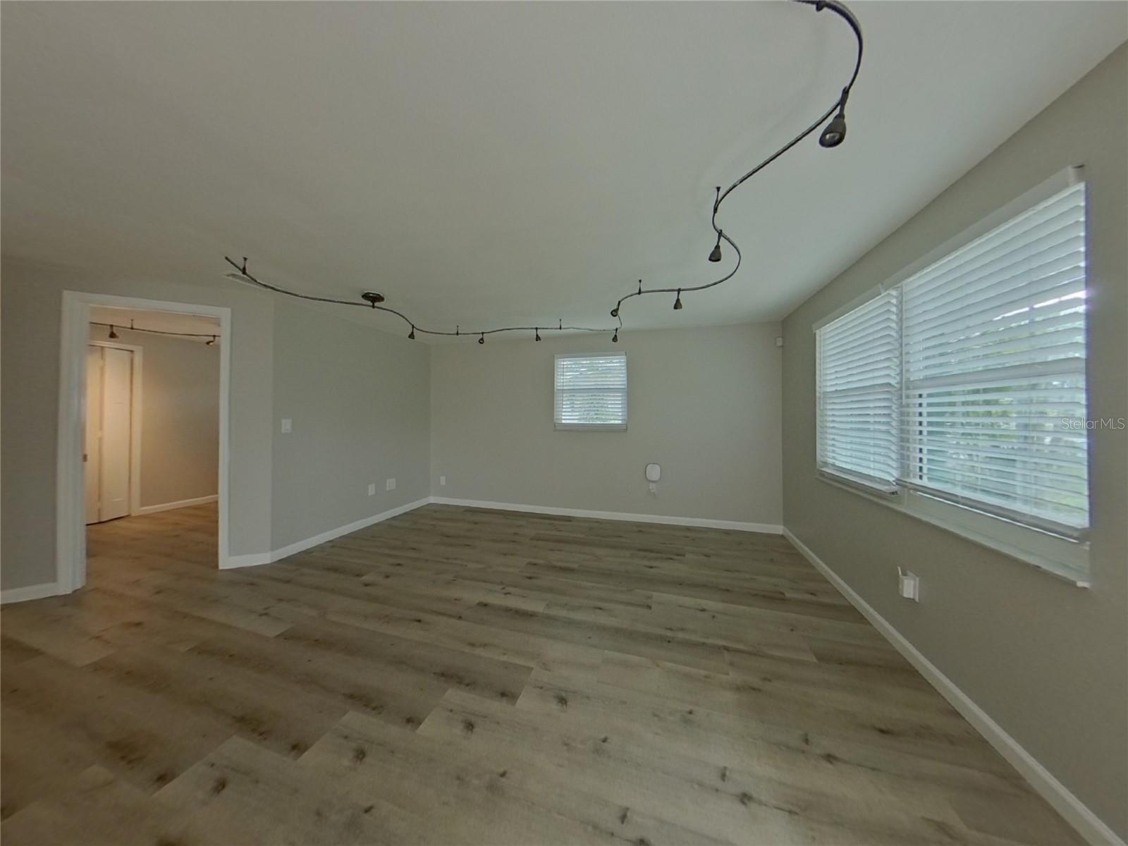 Image 3 of 15 For 1619 Stone Creek Drive