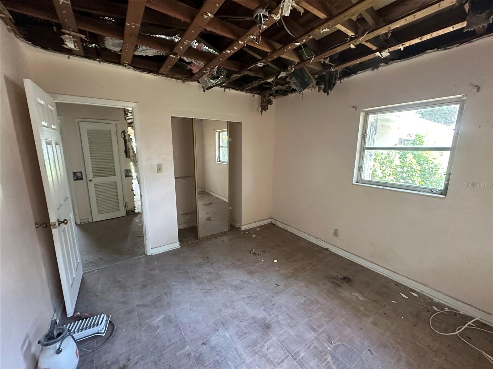 Image 11 of 32 For 4707 Alline Avenue