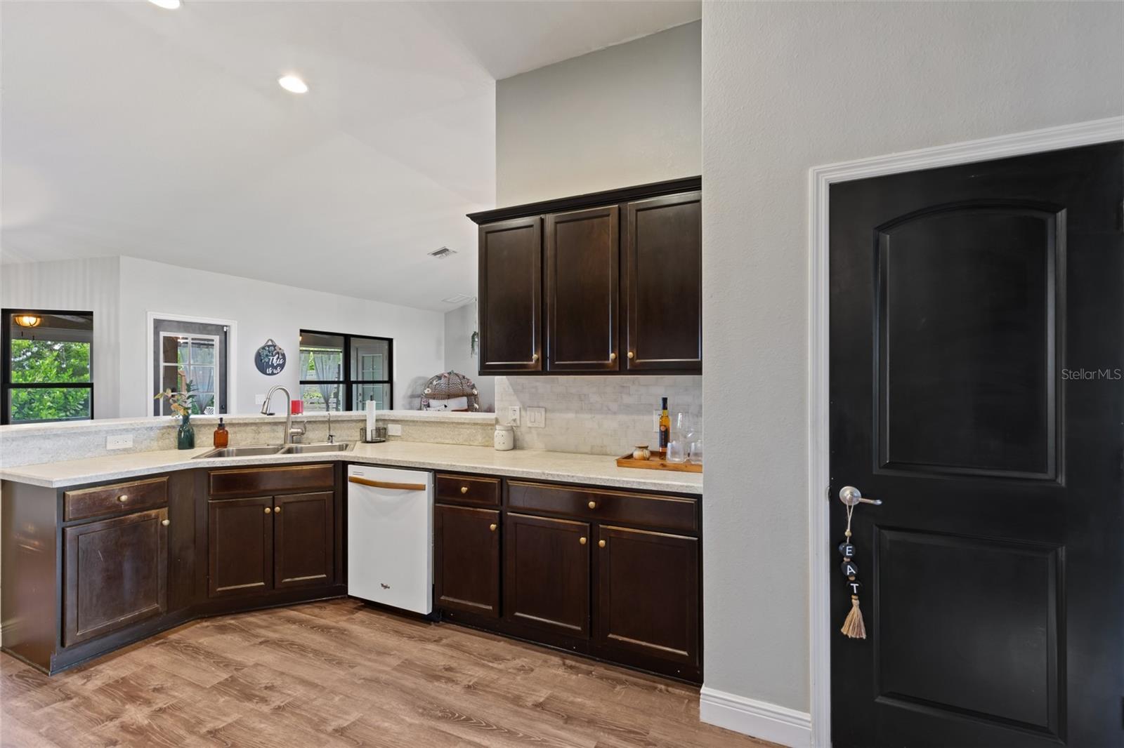 Image 10 of 33 For 2207 34th Terrace