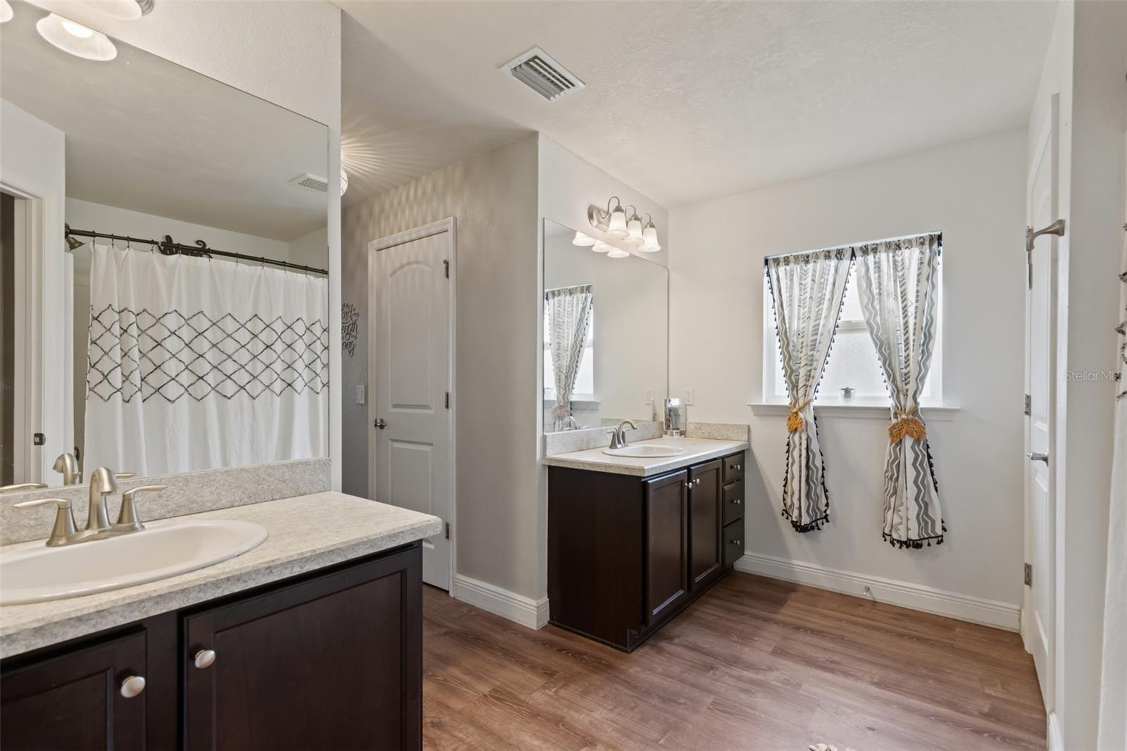 Image 17 of 33 For 2207 34th Terrace