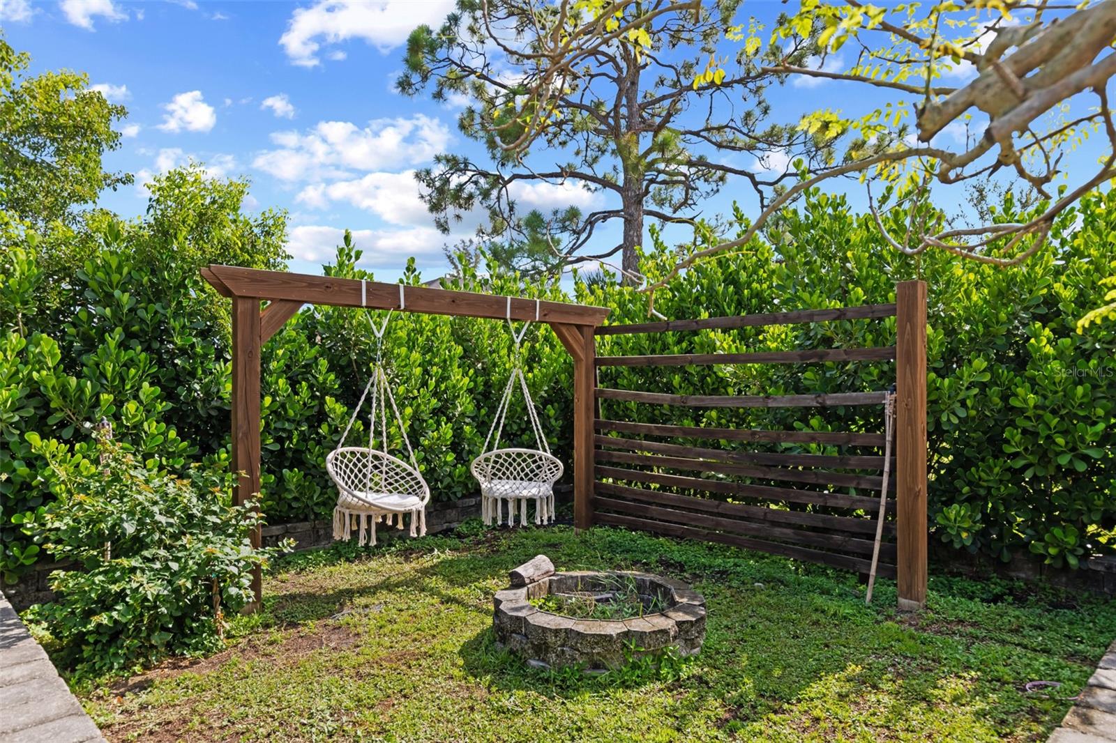 Image 25 of 33 For 2207 34th Terrace