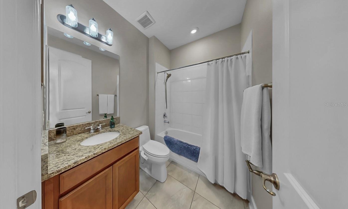 Image 30 of 54 For 10513 Alcon Blue Drive