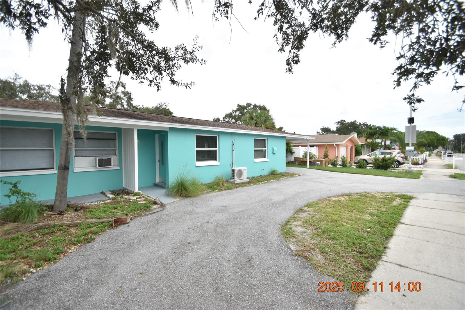 Image 4 of 25 For 602 Beltrees Street 602