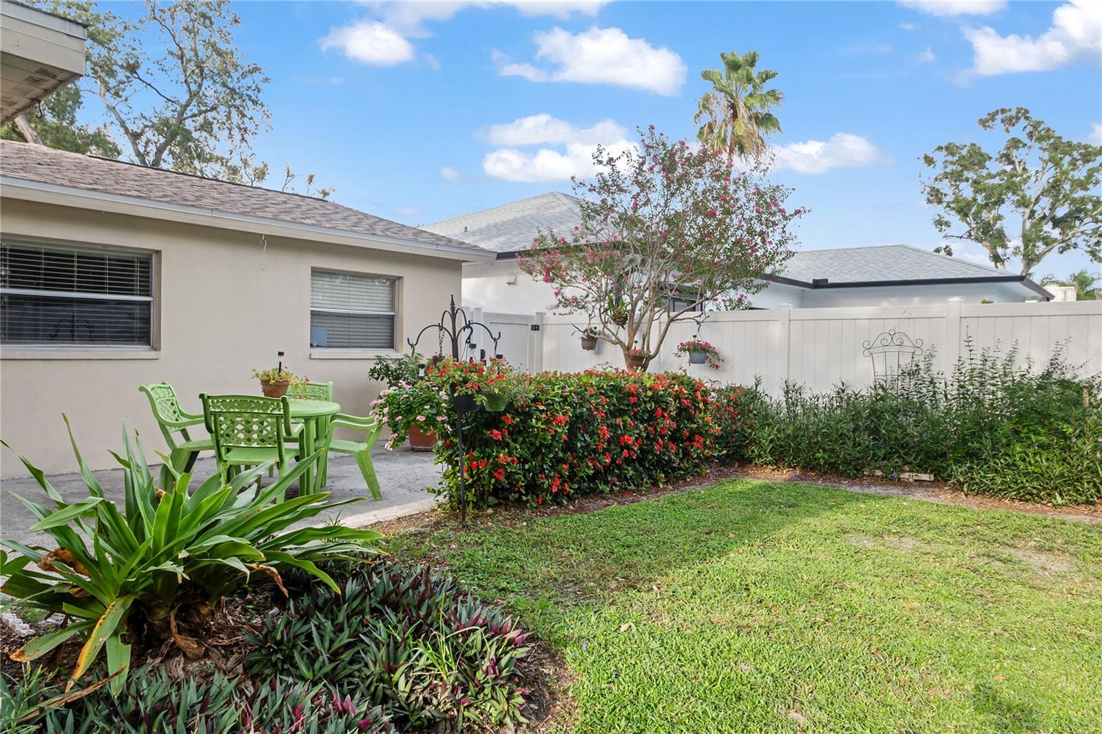 Image 6 of 30 For 11994 104th Court