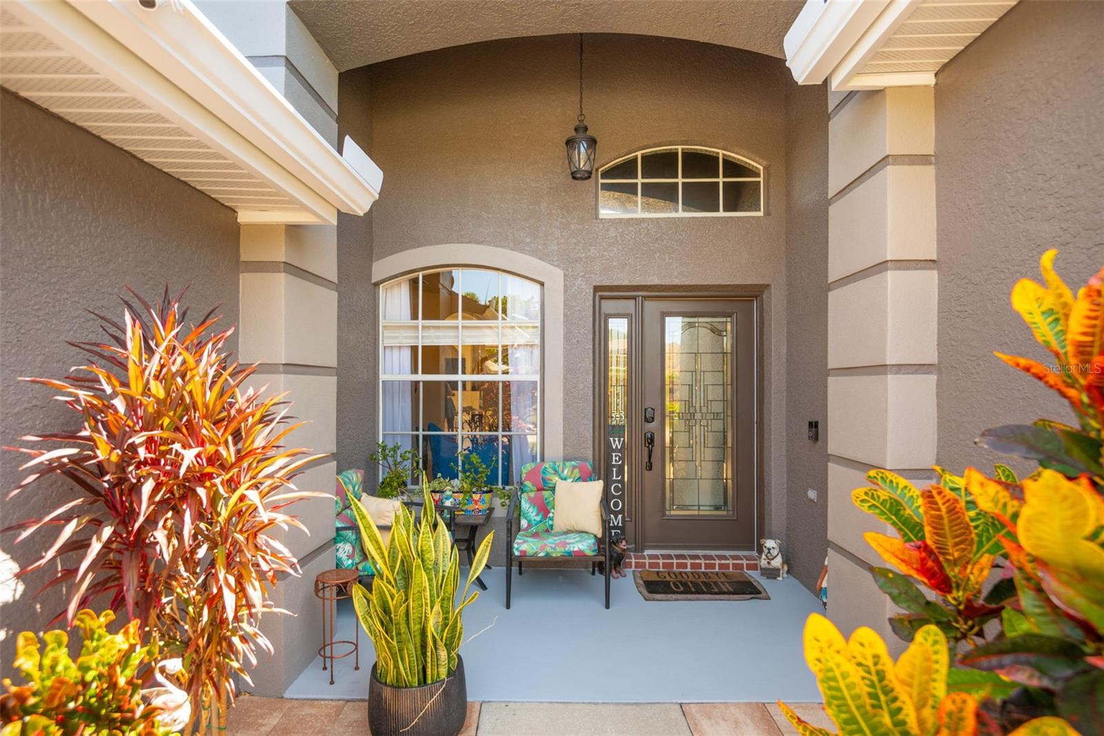 Image 4 of 41 For 387 Bridle Path Way
