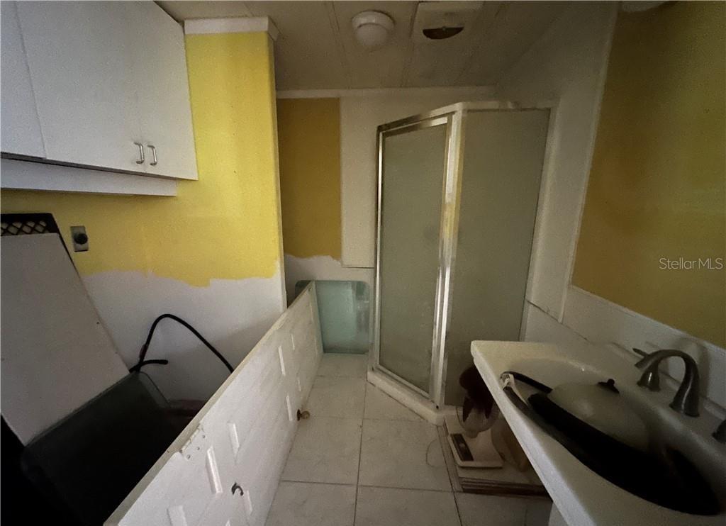 Image 29 of 39 For 14700 Patrick Henry Road