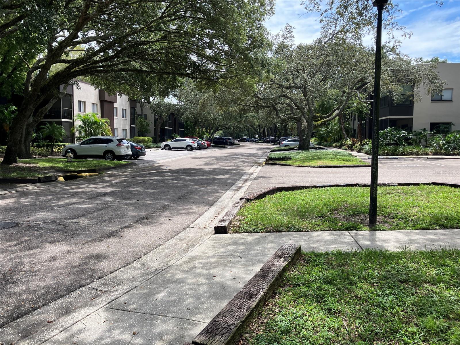 Image 38 of 39 For 11703 Raintree Village Boulevard B