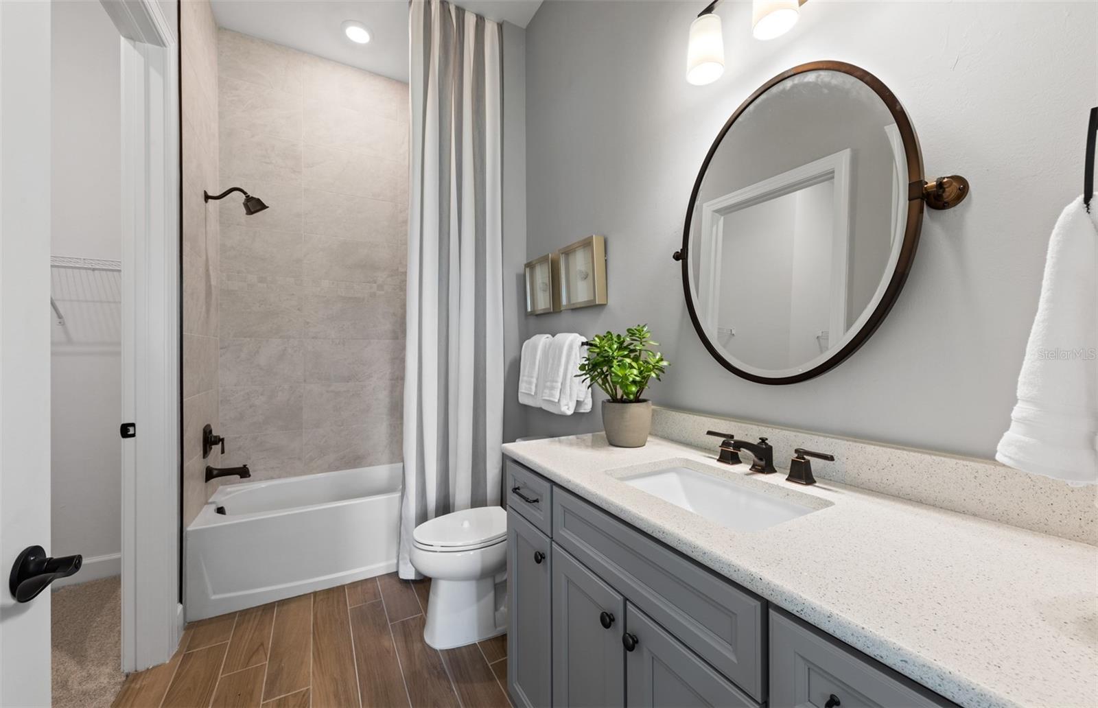 Image 30 of 43 For 27129 Paradise Shores Drive