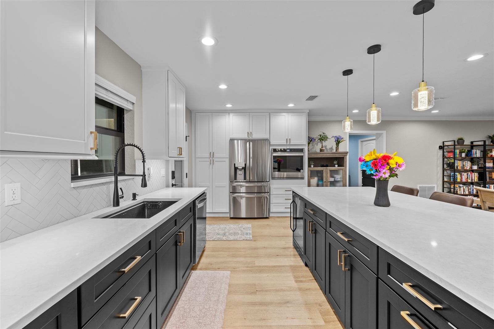 Image 18 of 54 For 5239 24th Avenue N