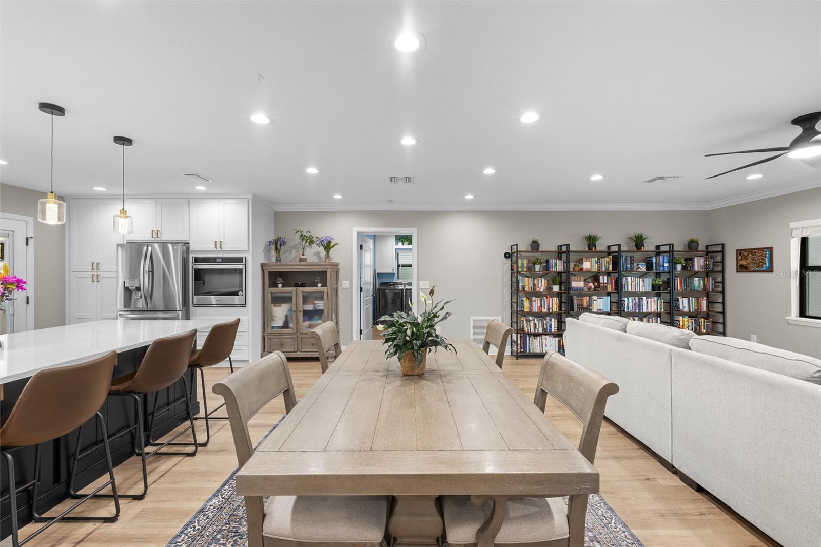 Image 21 of 54 For 5239 24th Avenue N