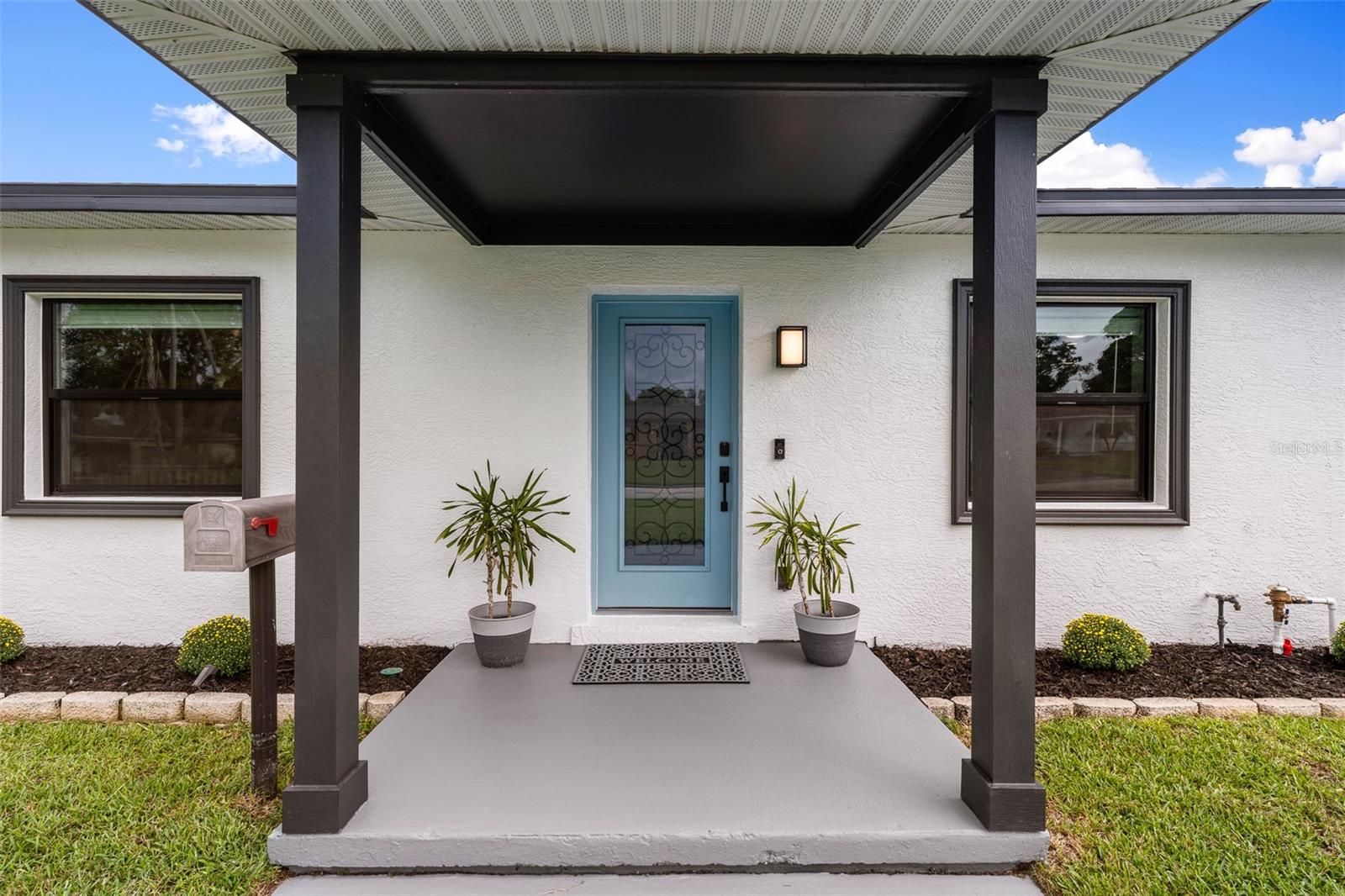 Image 3 of 54 For 5239 24th Avenue N