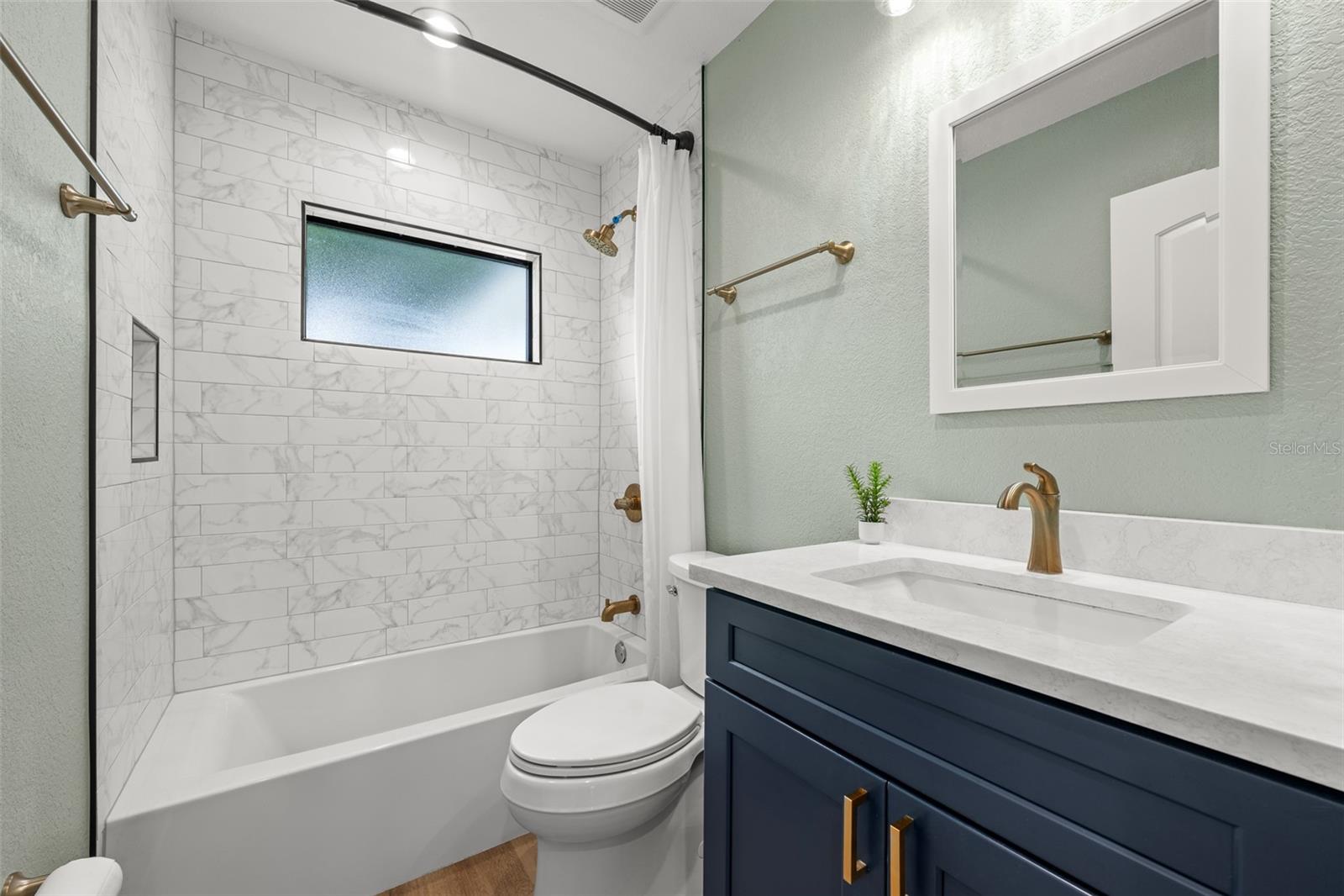 Image 30 of 54 For 5239 24th Avenue N