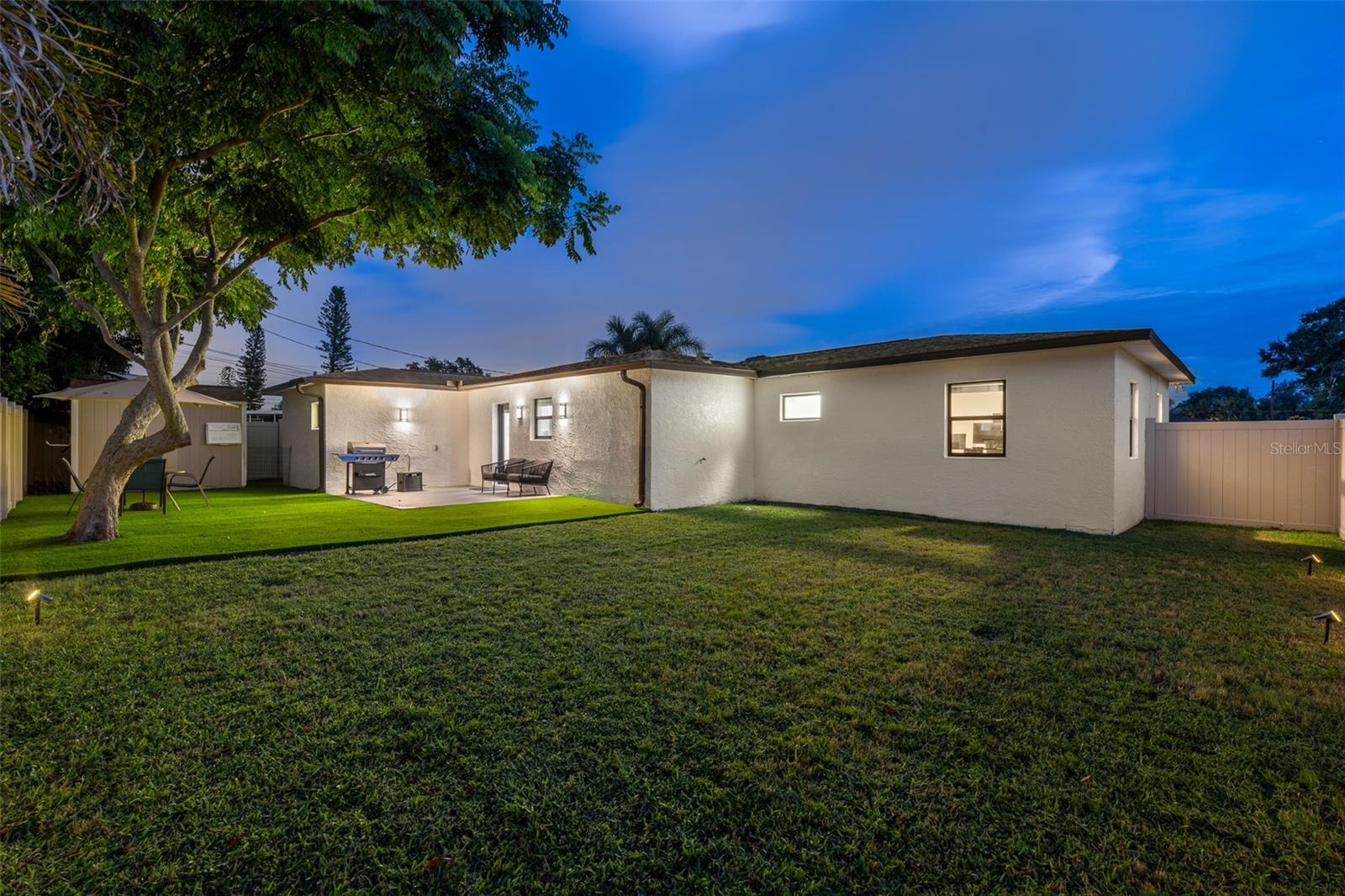 Image 42 of 54 For 5239 24th Avenue N