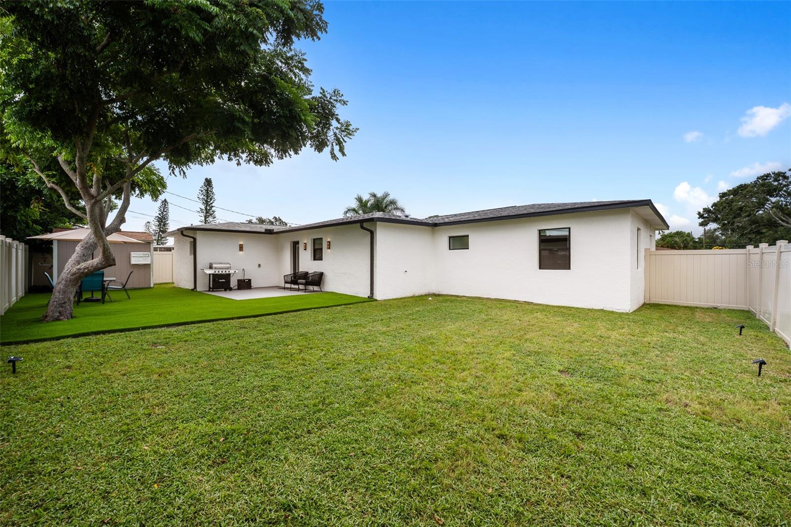 Image 45 of 54 For 5239 24th Avenue N