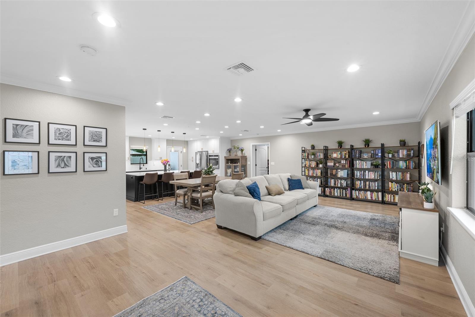 Image 5 of 54 For 5239 24th Avenue N