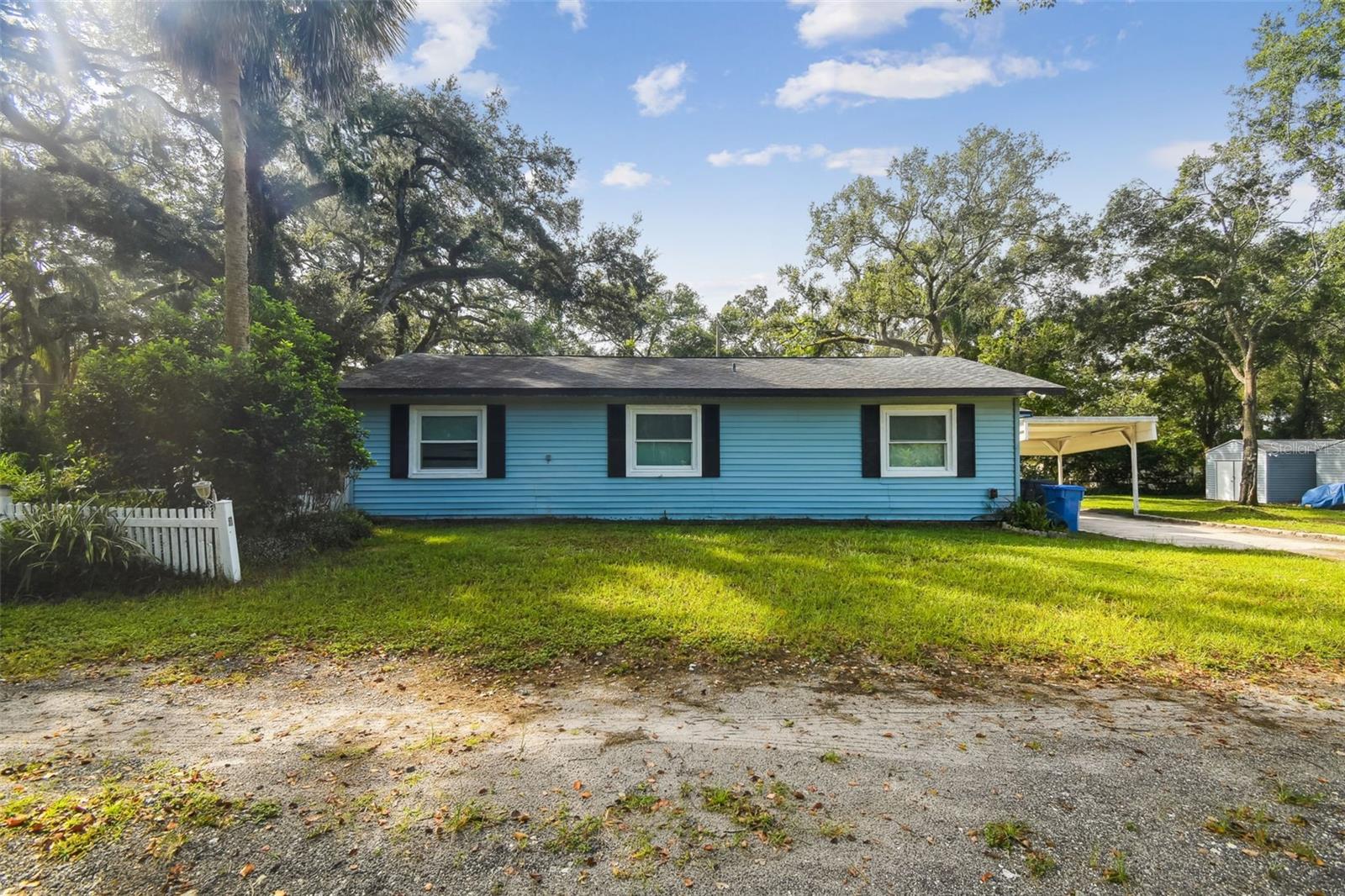Image 3 of 94 For 4220 Lakewood Drive