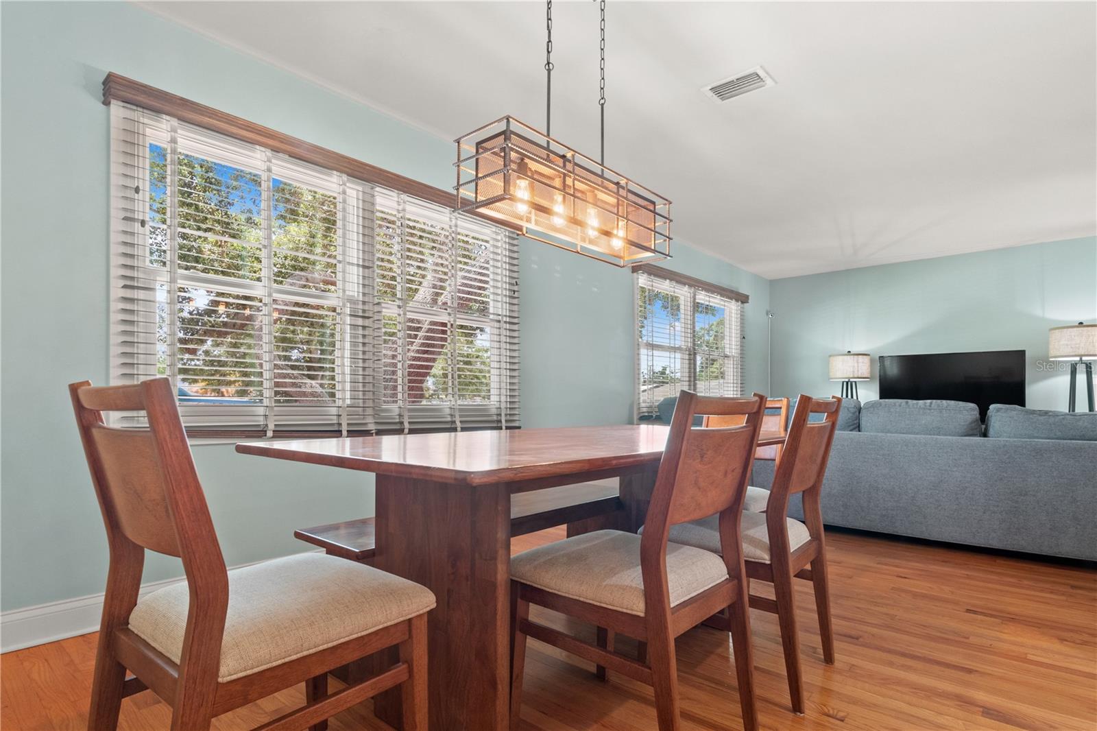 Image 12 of 66 For 6515 Dimarco Road