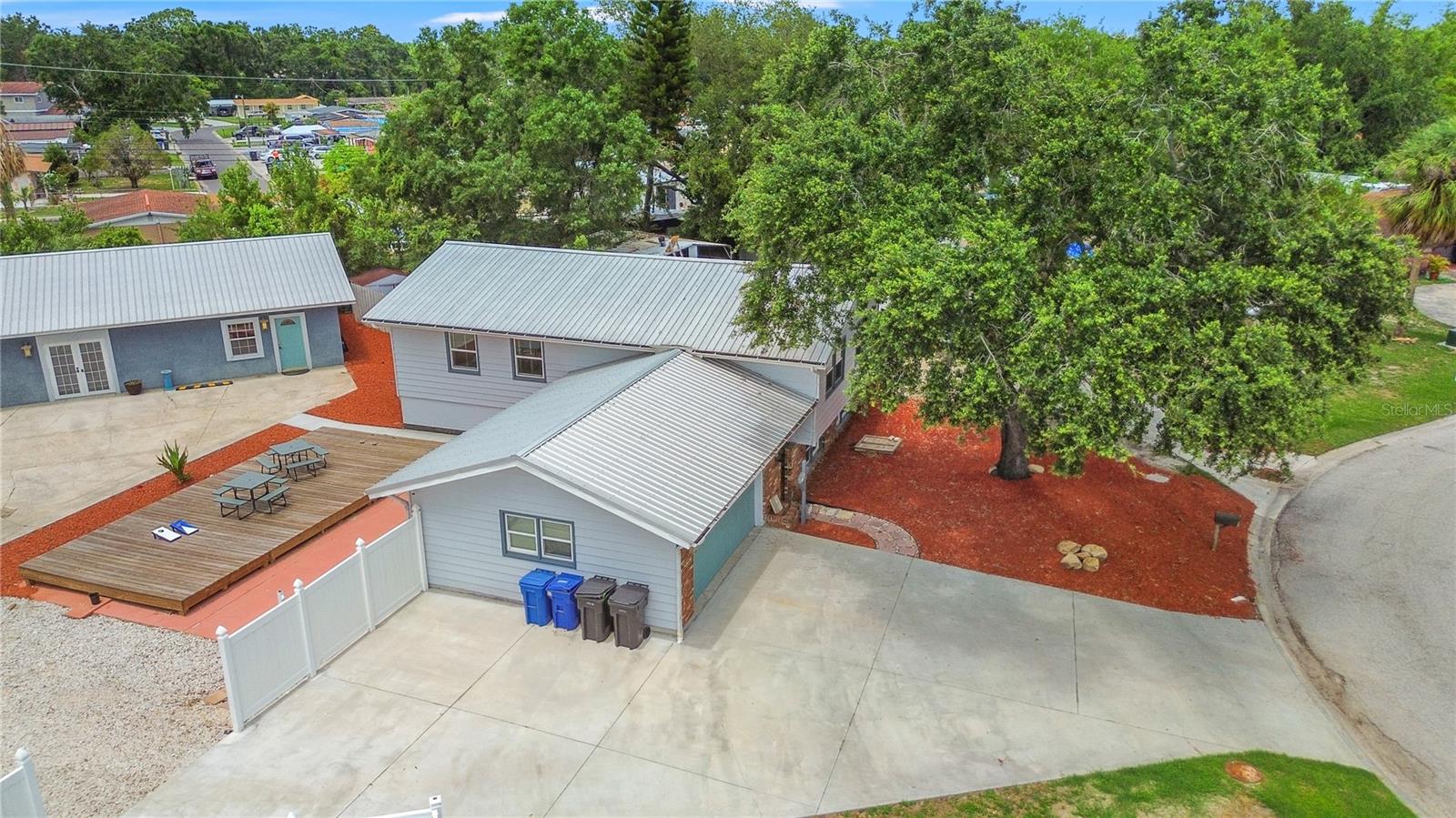 Image 35 of 66 For 6515 Dimarco Road