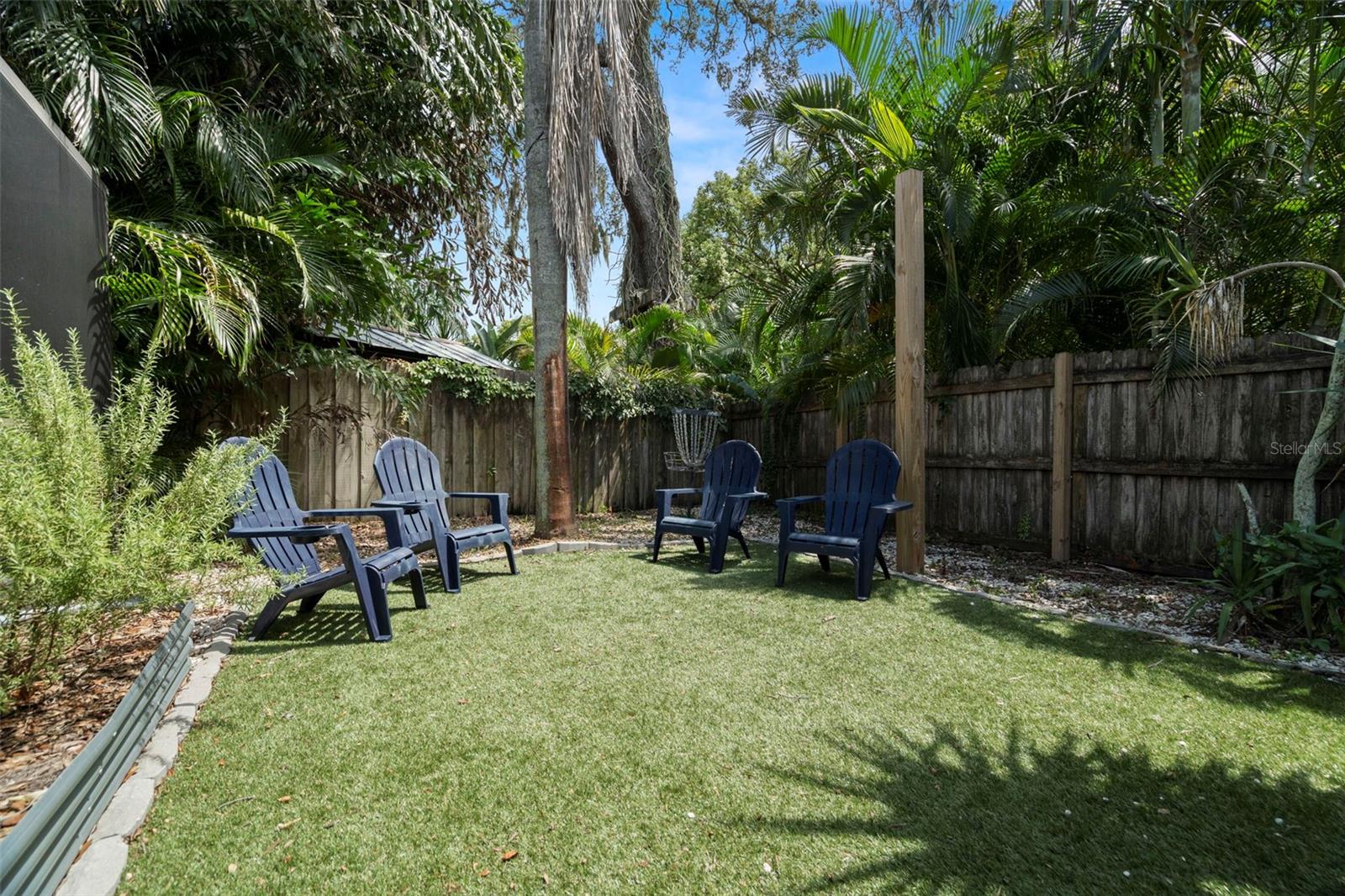 Image 36 of 42 For 910 Palmetto Drive