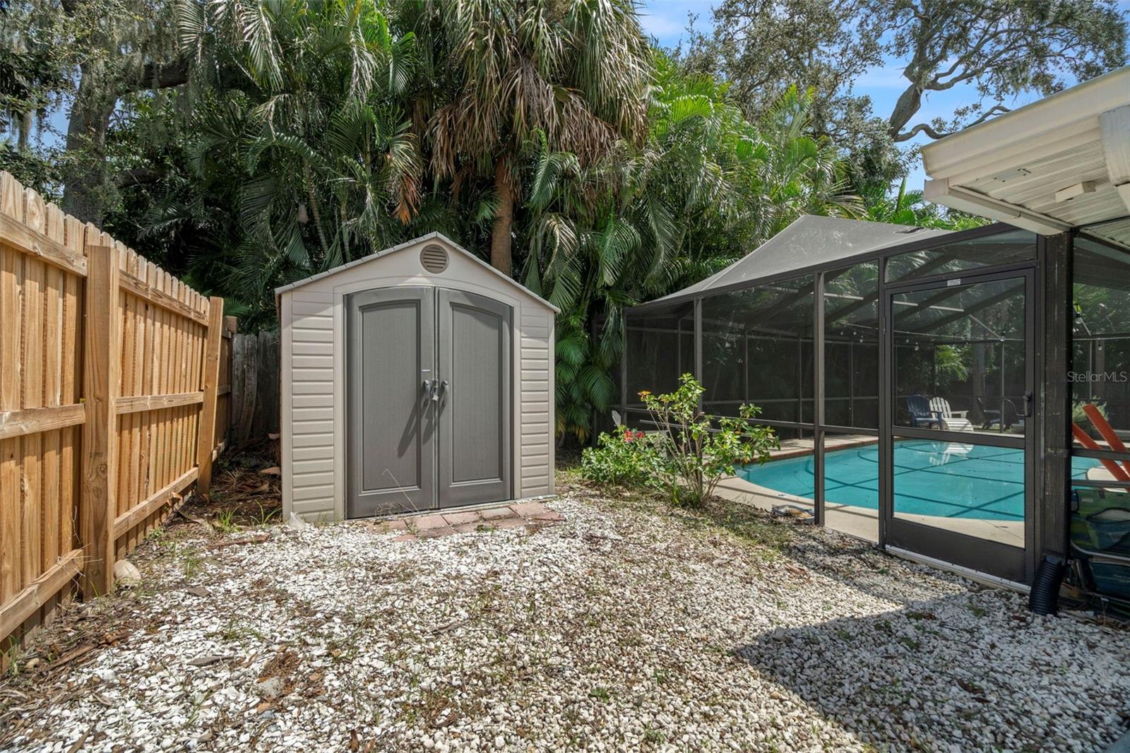 Image 39 of 42 For 910 Palmetto Drive