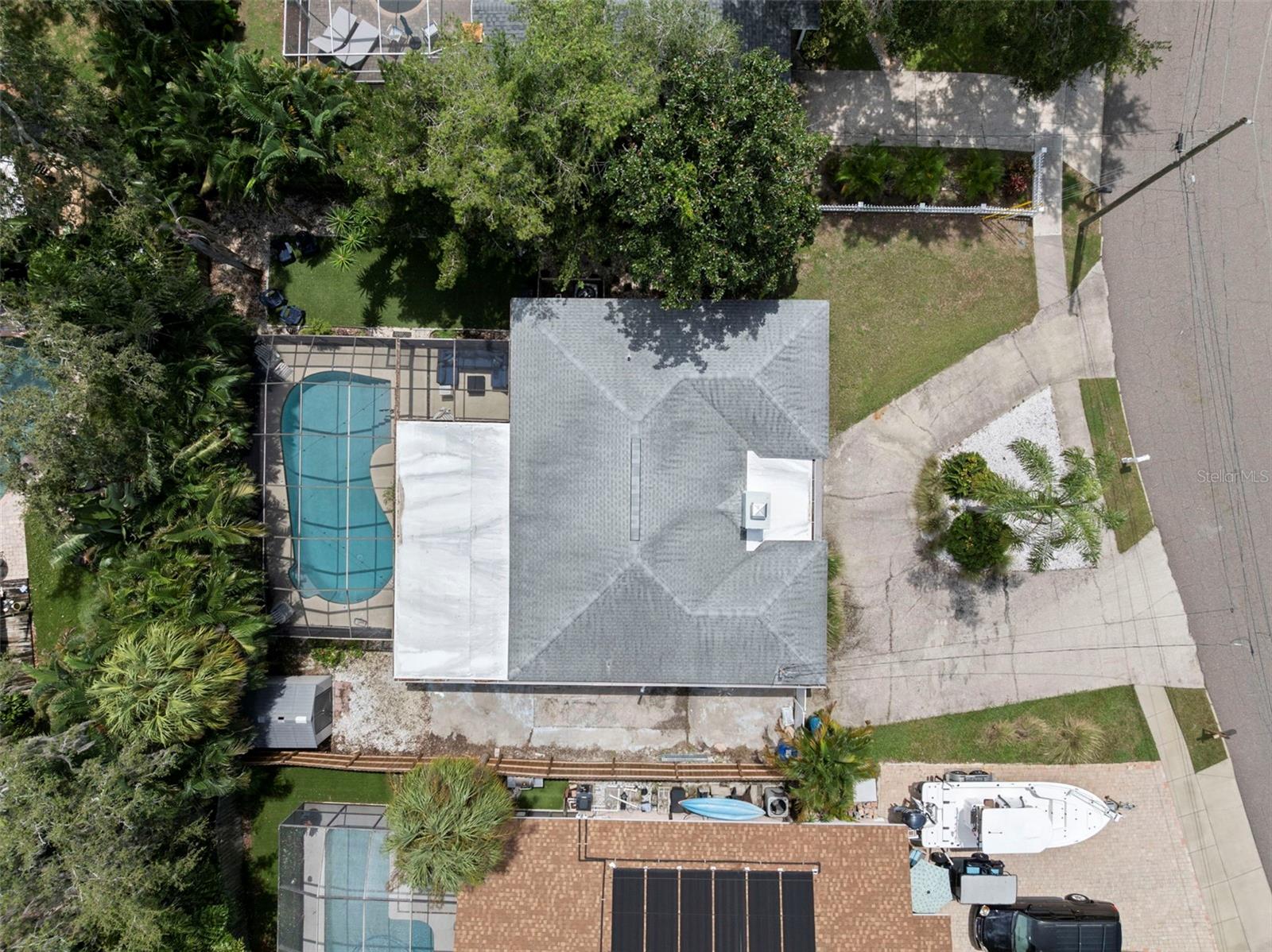 Image 40 of 42 For 910 Palmetto Drive