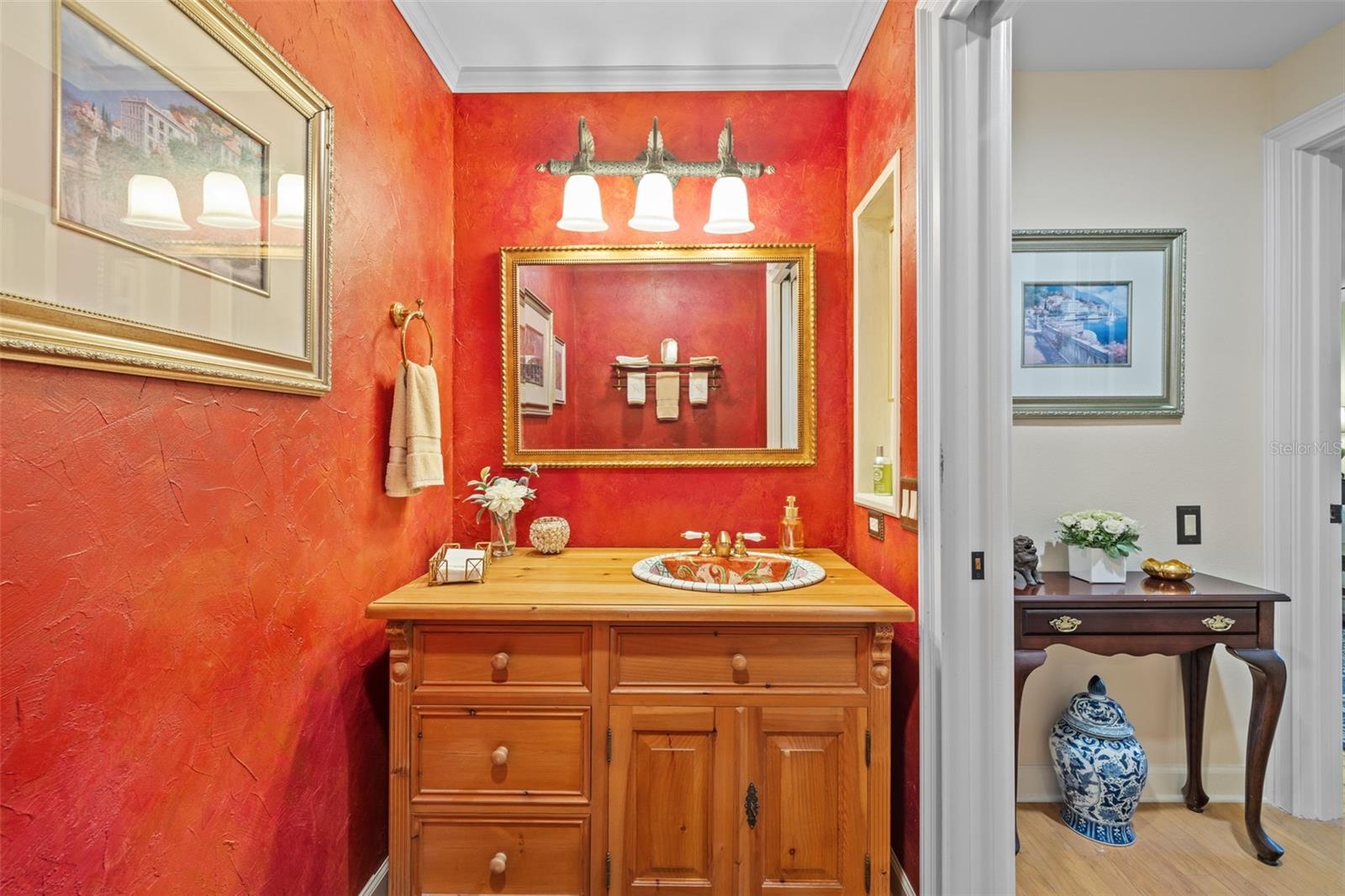 Image 44 of 100 For 632 Royal Dornock Court