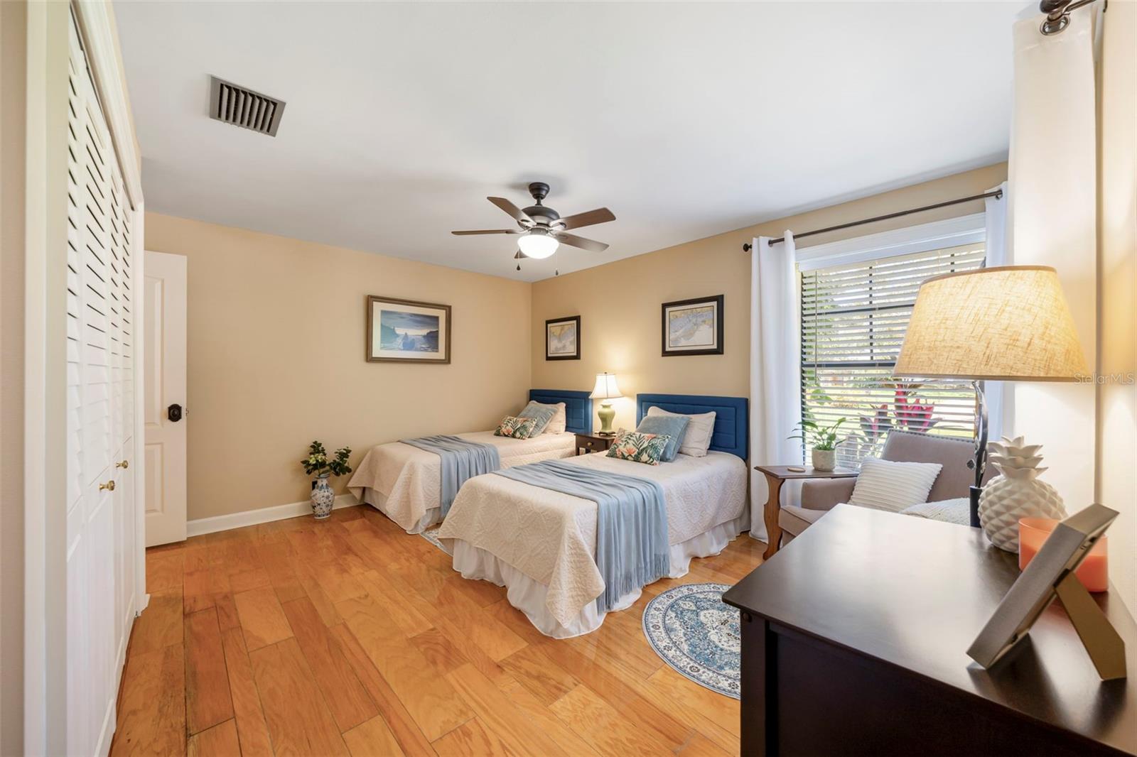 Image 45 of 100 For 632 Royal Dornock Court