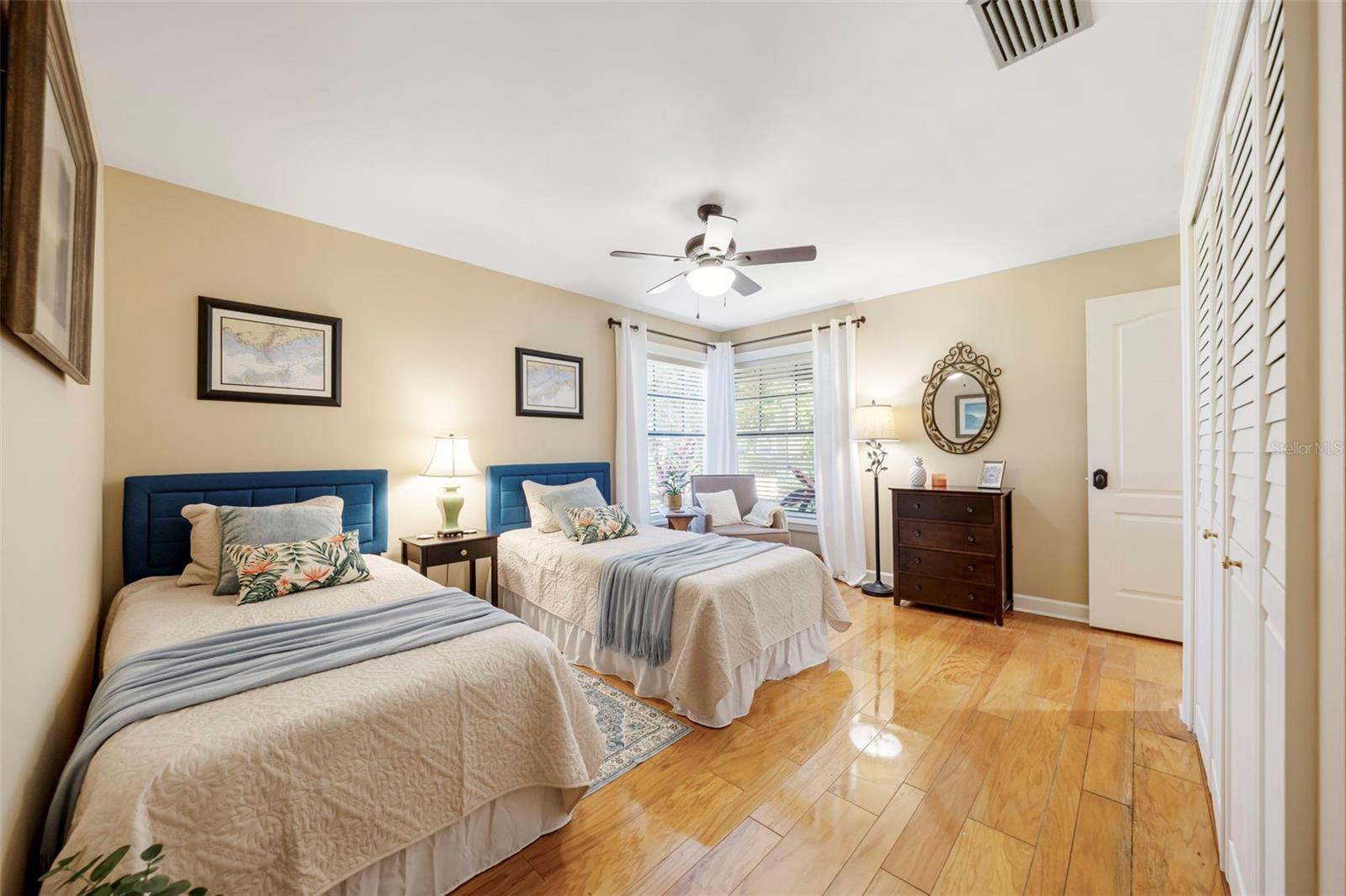 Image 46 of 100 For 632 Royal Dornock Court