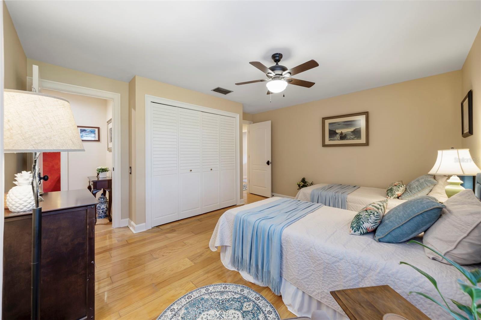 Image 47 of 100 For 632 Royal Dornock Court