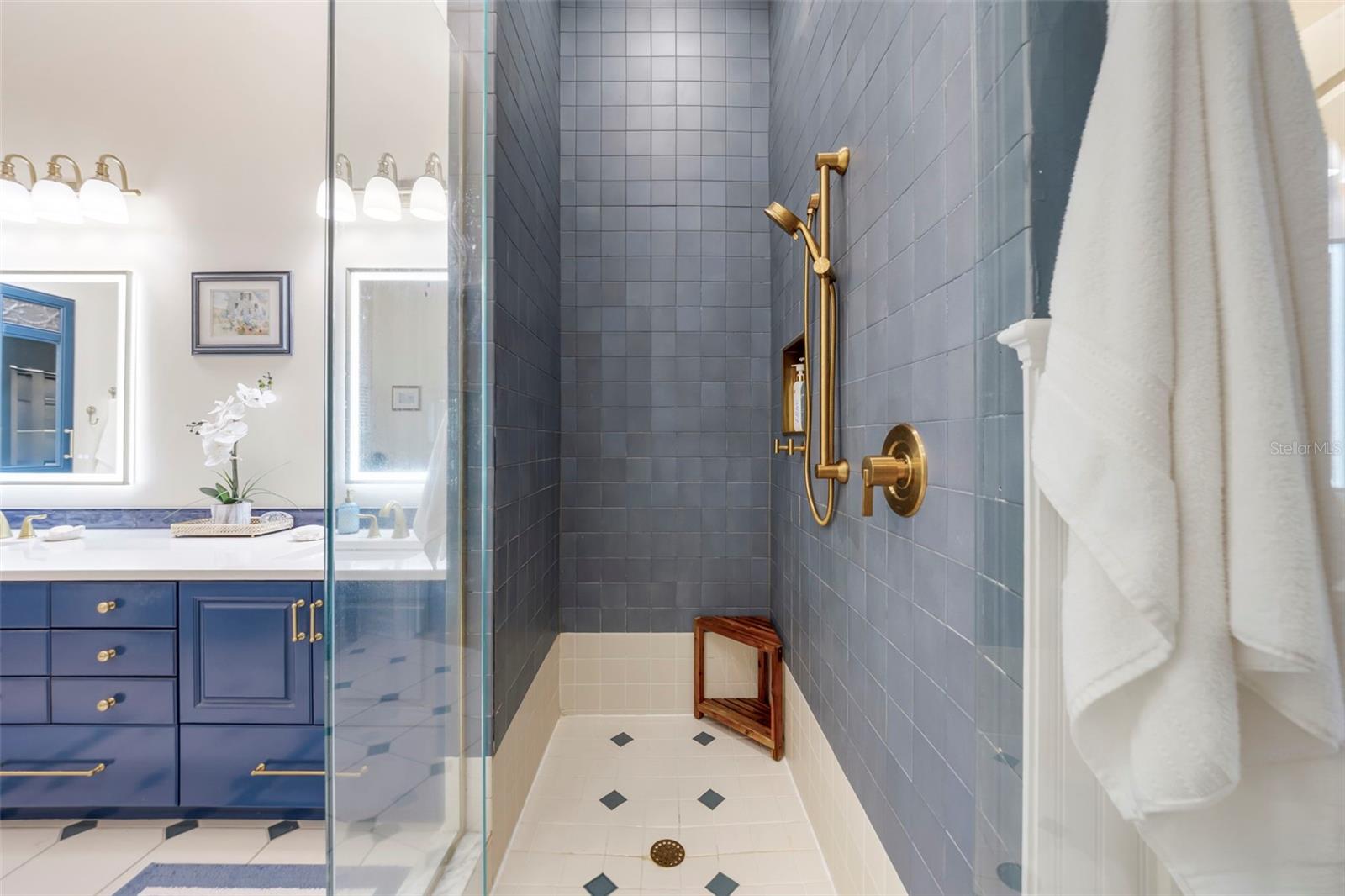 Image 59 of 100 For 632 Royal Dornock Court