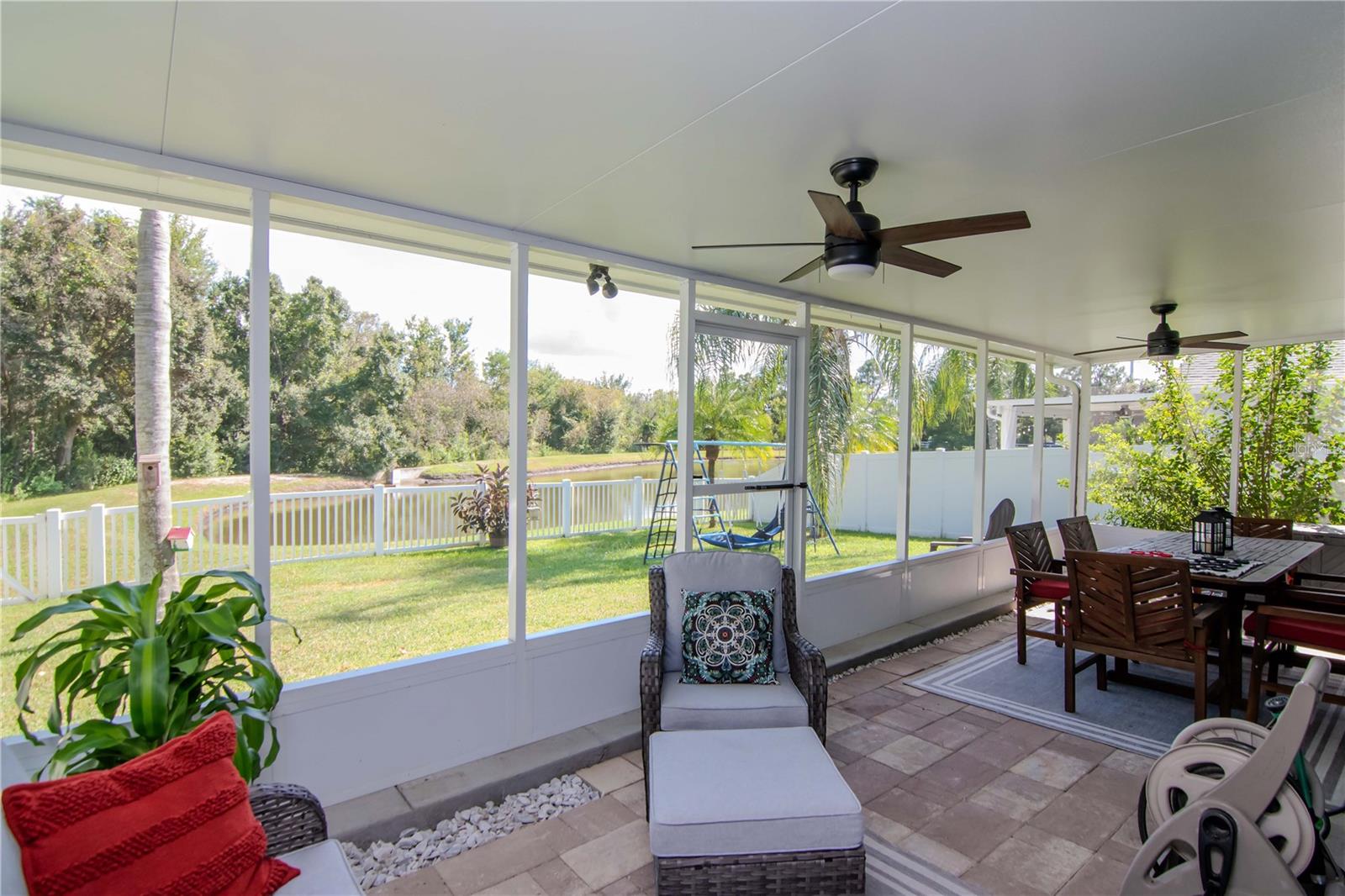 Image 33 of 60 For 31052 Whinsenton Drive