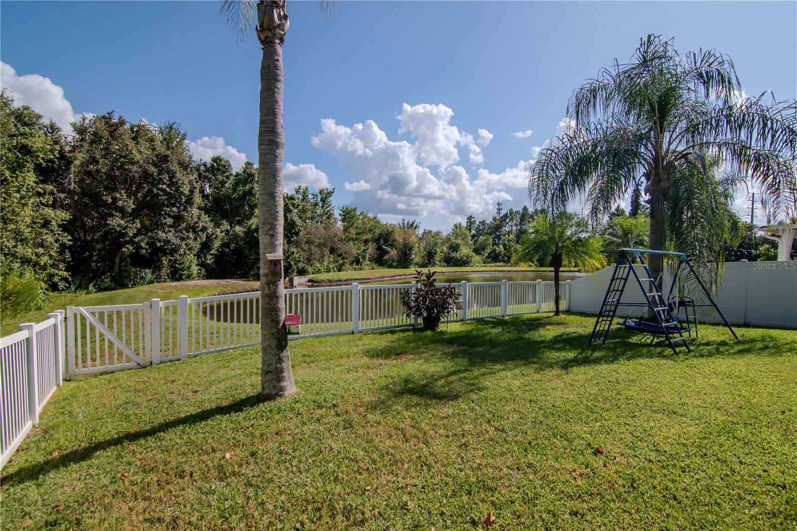 Image 37 of 60 For 31052 Whinsenton Drive