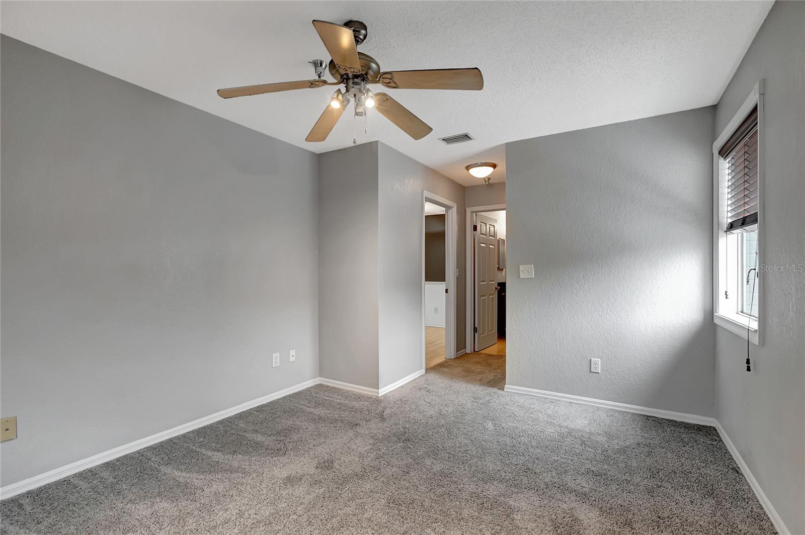 Image 38 of 42 For 10265 Gandy Boulevard N 816